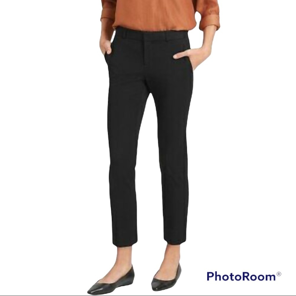 Banana Republic Straight Fit Ponte Ankle Pants Size 4